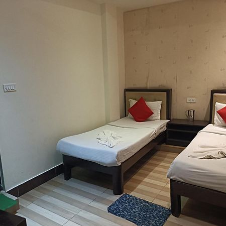 Hotel Serene Шиллонг Екстер'єр фото