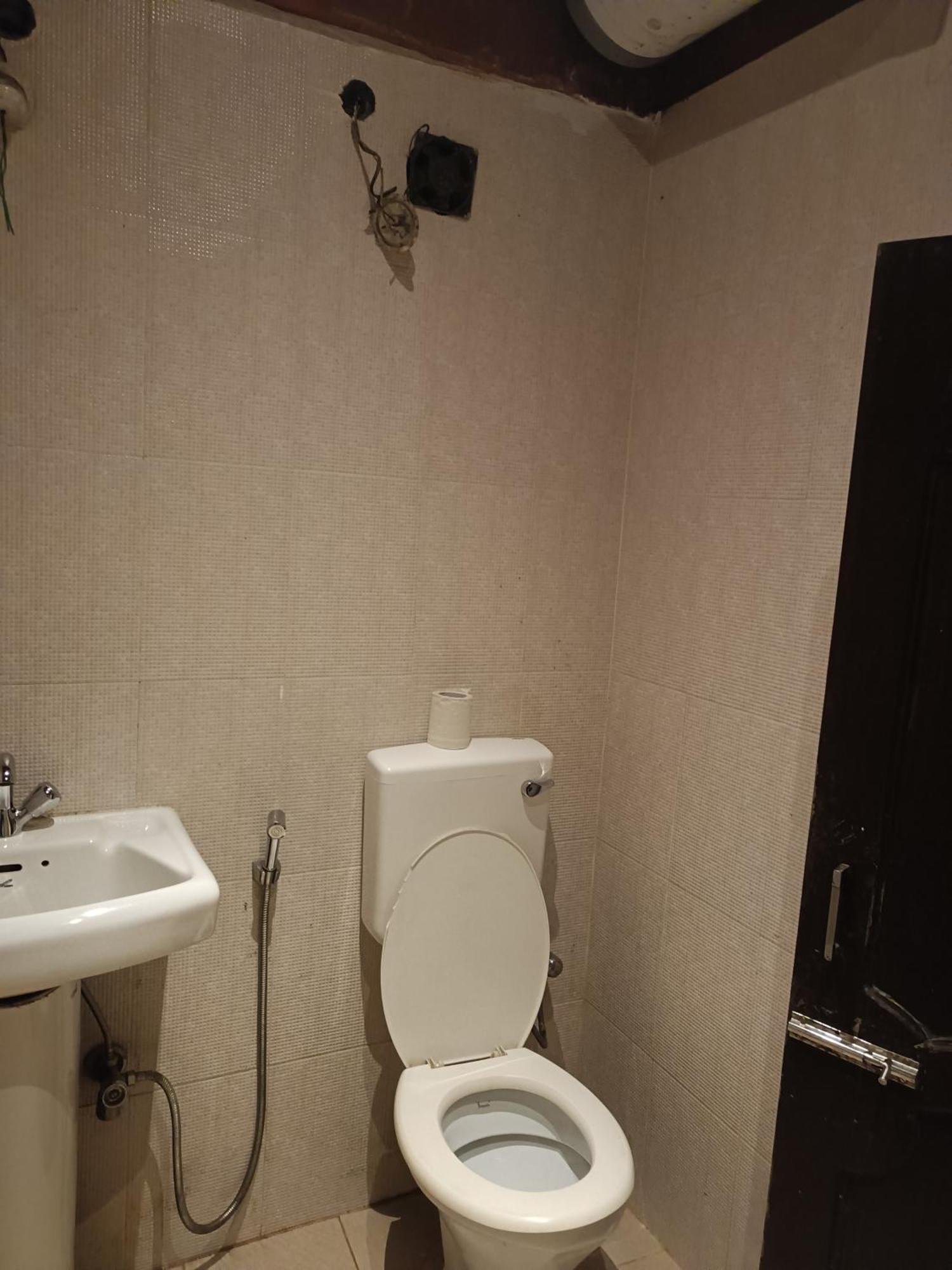Hotel Serene Шиллонг Екстер'єр фото